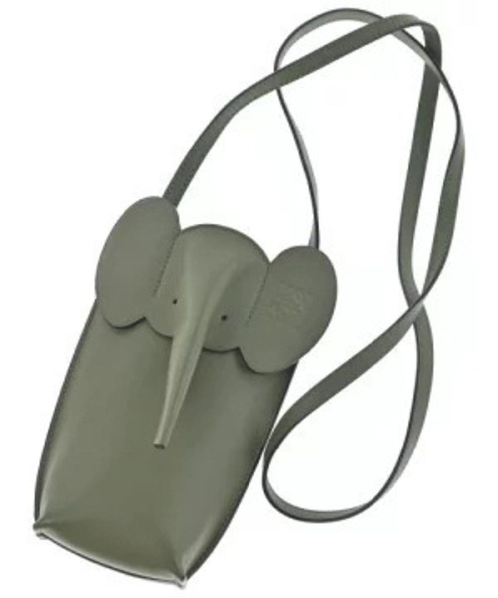 Loewe Pouch Clutch Green